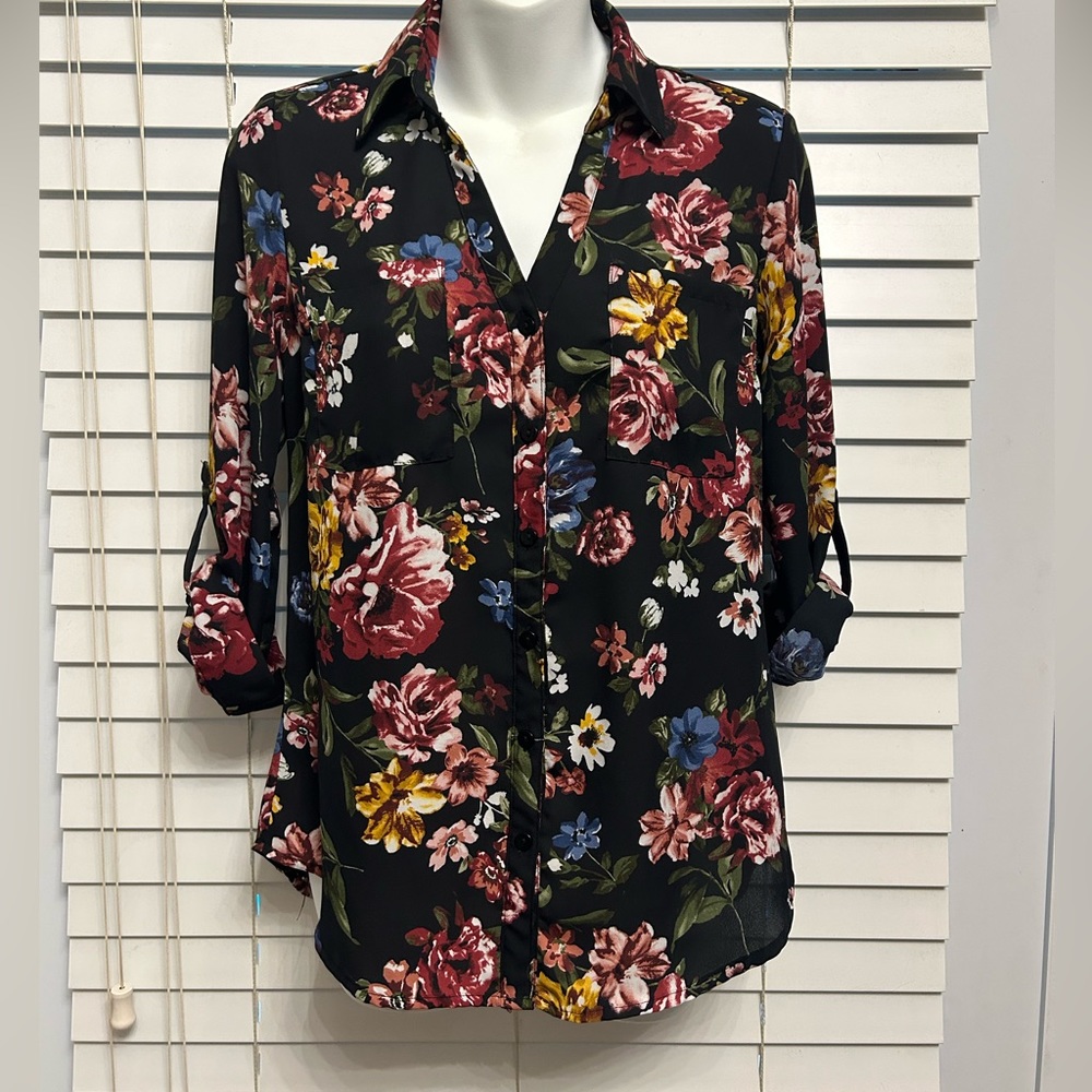 BCX Floral Button Down Blouse Top - XS